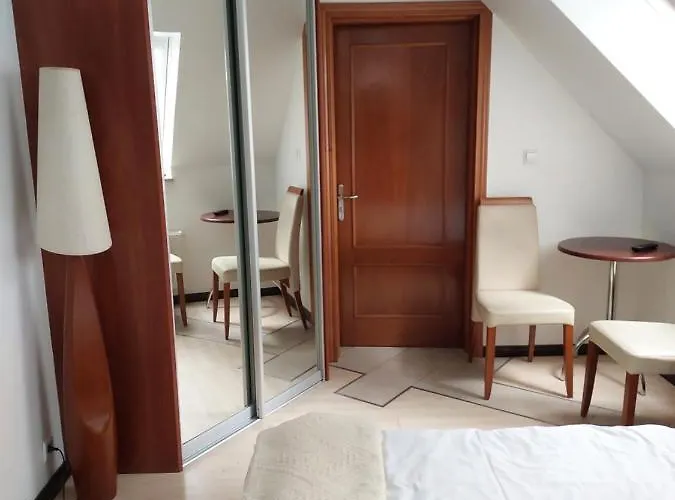 홀리데이파크 Pensjon Paradise *